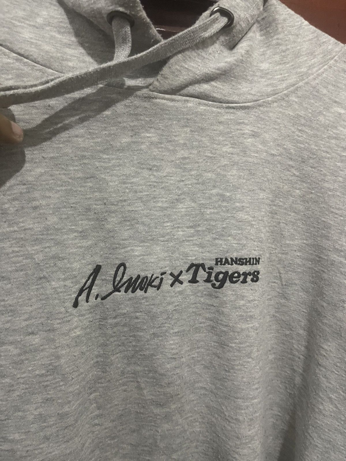 Japanese Brand Vintage Antonio Inoki X Hanshin Tigers Collaboration Hoodie Size US L / EU 52-54 / 3 - 3 Thumbnail