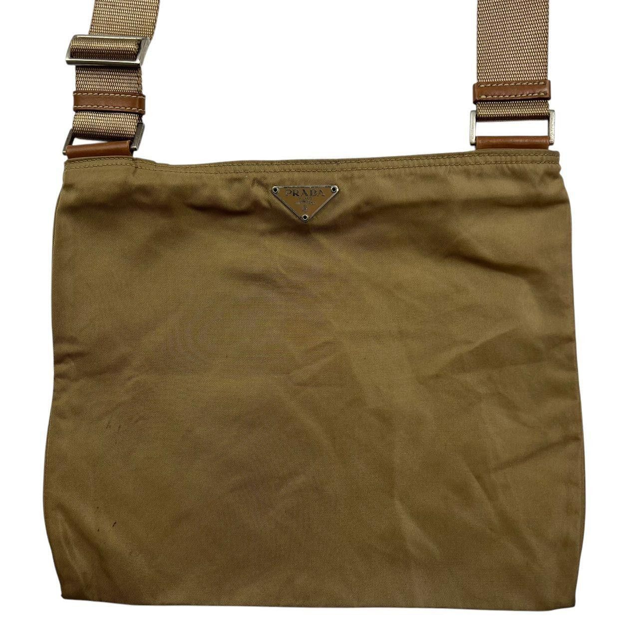 Prada Vintage Prada Milano Crossbody Messenger Bag Size ONE SIZE - 1 Thumbnail