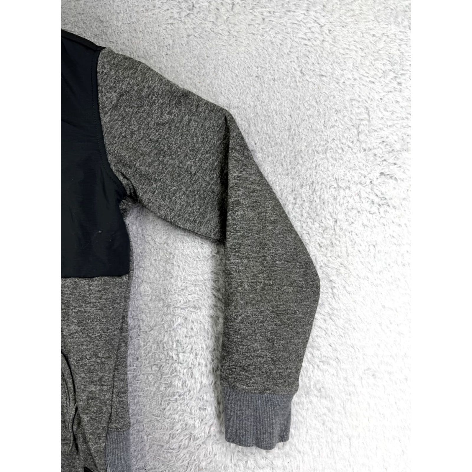 The North Face The North Face Sweater Womens Small Gray Hoodie 1/2 Zip Fleece Lined Polyester Size S / US 4 / IT 40 - 5 Thumbnail