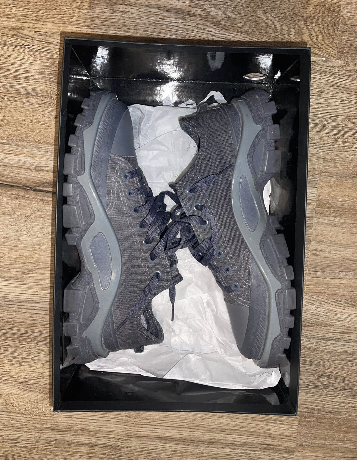 raf simons detroit runner