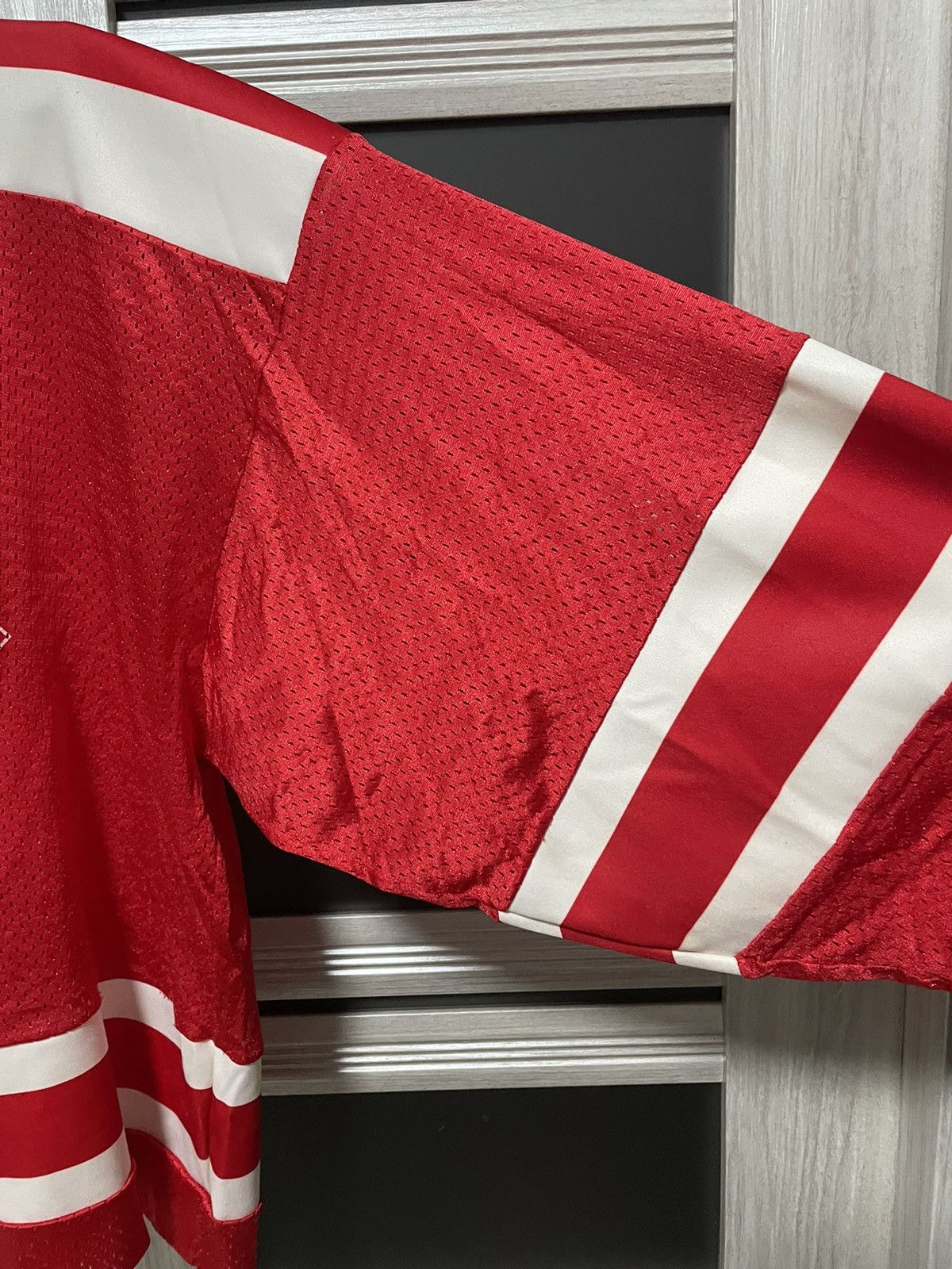 NHL Vintage Suisse Hockey Team Jersey Red Made in Italy Size US M / EU 48-50 / 2 - 4 Thumbnail
