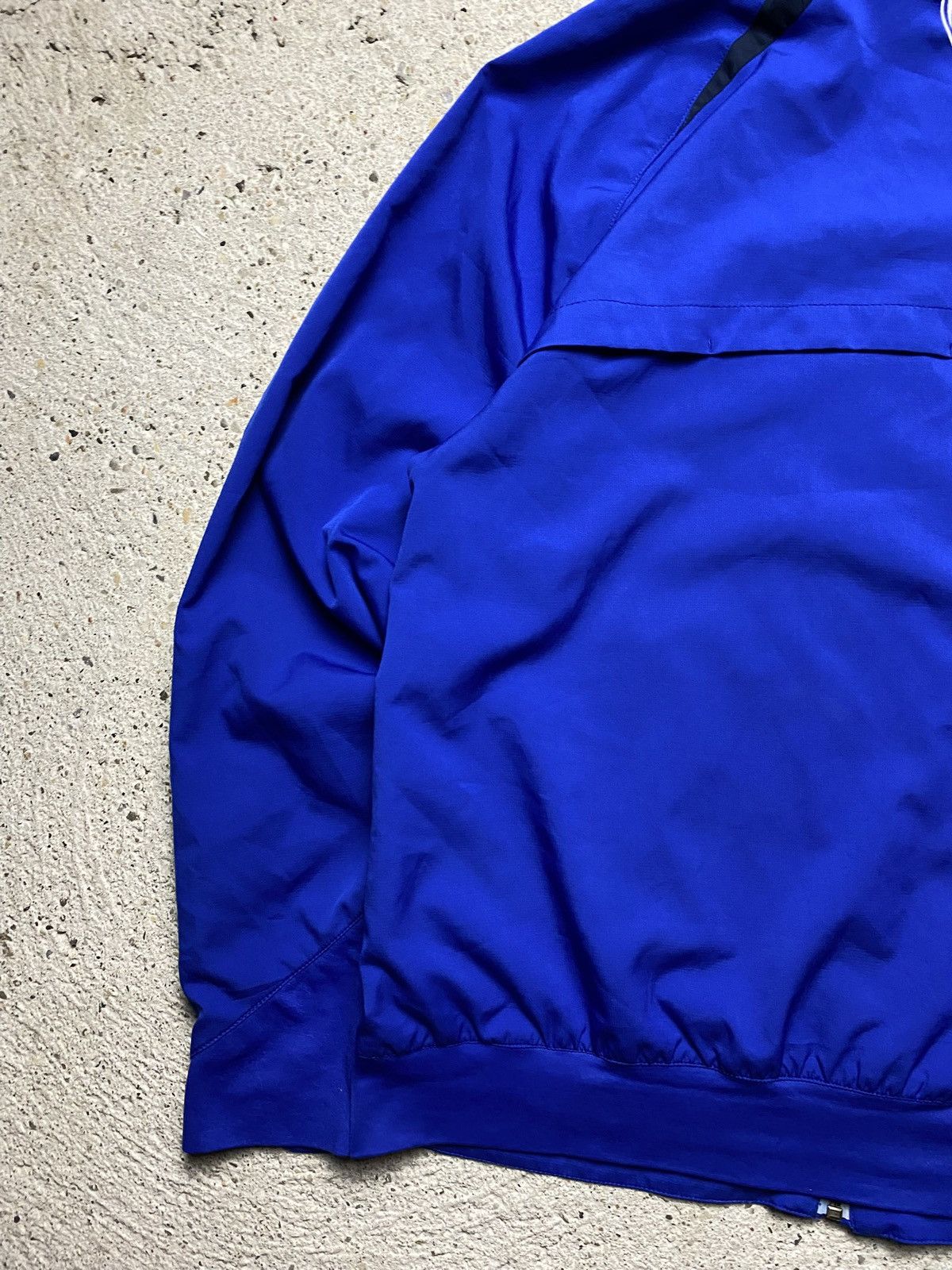 Nike Nike manchester united vintage windbreaker blue 2005-06 Size US L / EU 52-54 / 3 - 11 Thumbnail
