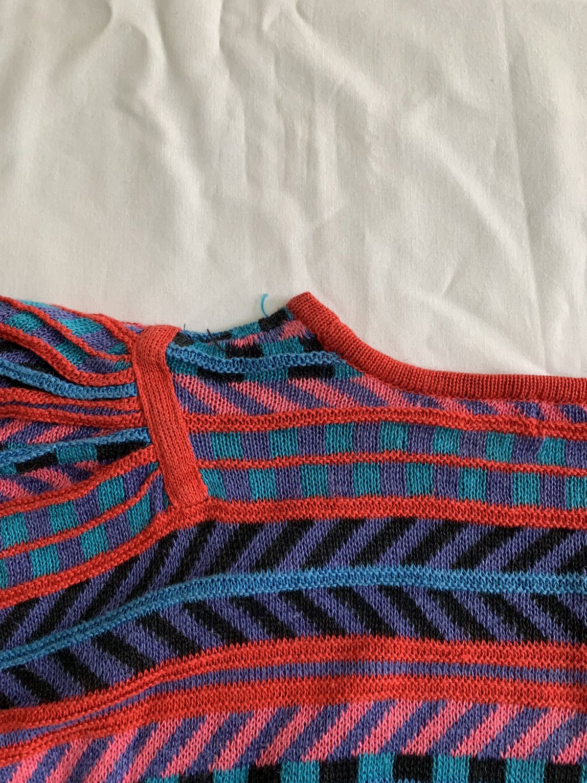 Vintage YvesSaintLaurent Shortsleeve Top Knitwear Size XS / US 0-2 / IT 36-38 - 8 Thumbnail