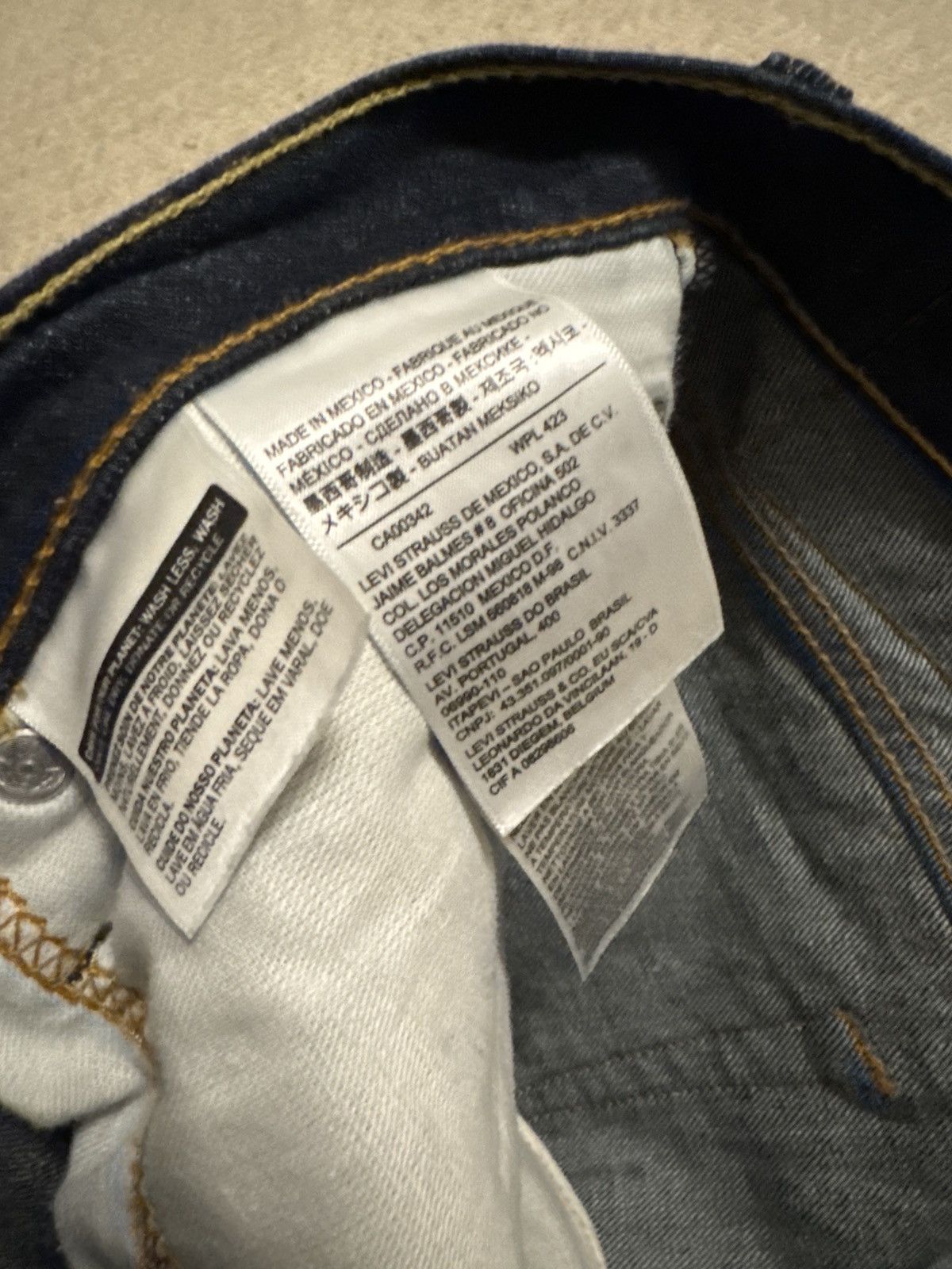 Levi's Vintage Clothing LEVIS 541 RINSED JEANS Size US 32 / EU 48 - 4 Thumbnail