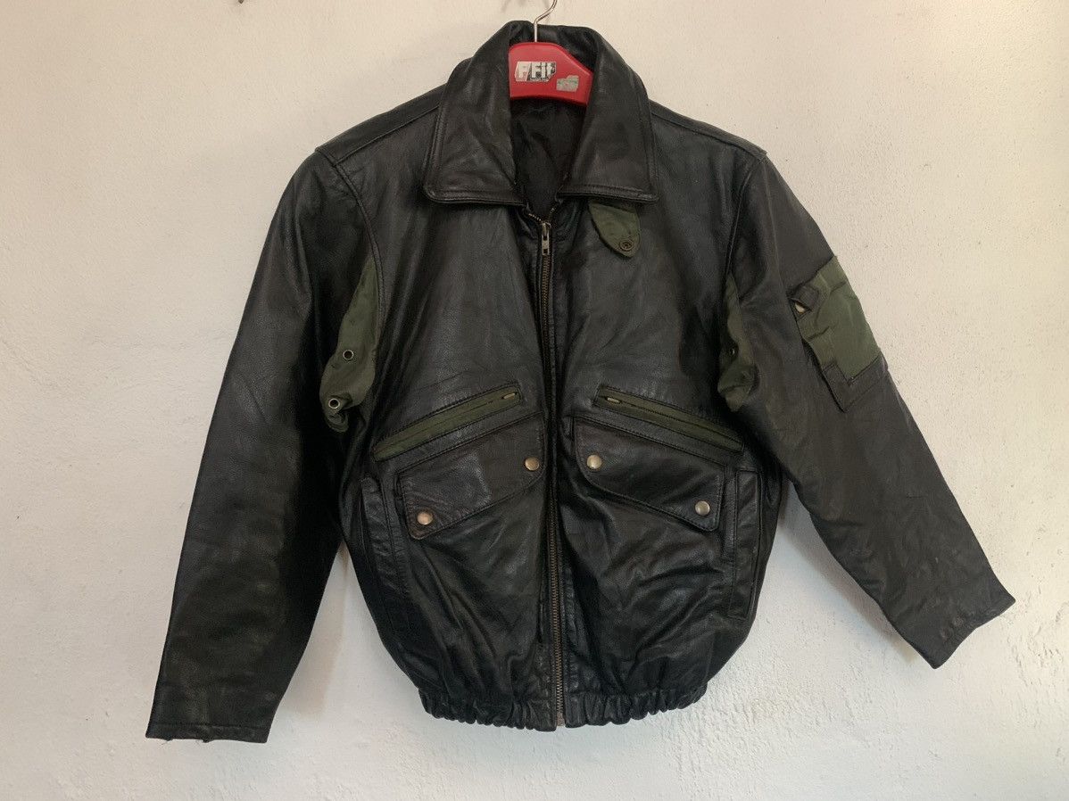 Japanese Brand RARE VINTAGE LEATHER BOMBER JACKET RARE DESIGN Size US L / EU 52-54 / 3 - 1 Thumbnail