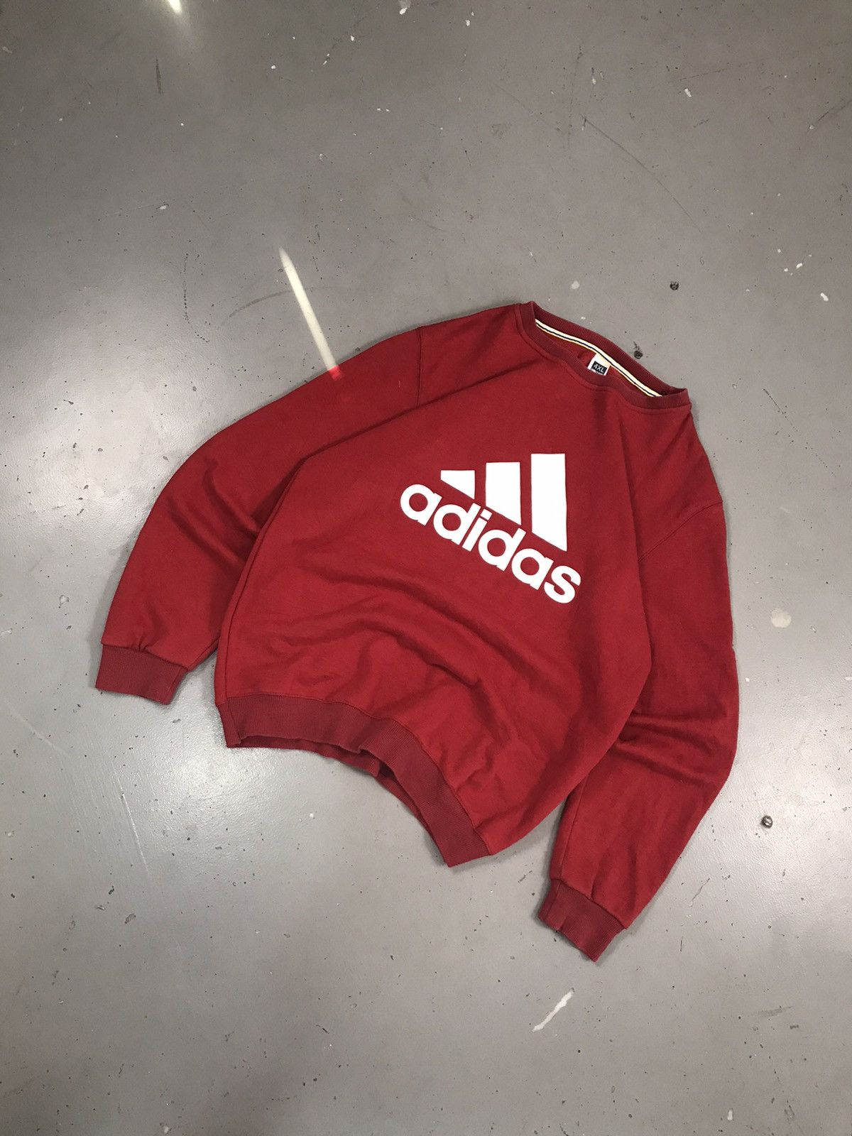 Adidas × Vintage Vintage adidas baggy fit sweatshirt (kids) Size US S / EU 44-46 / 1 - 3 Thumbnail