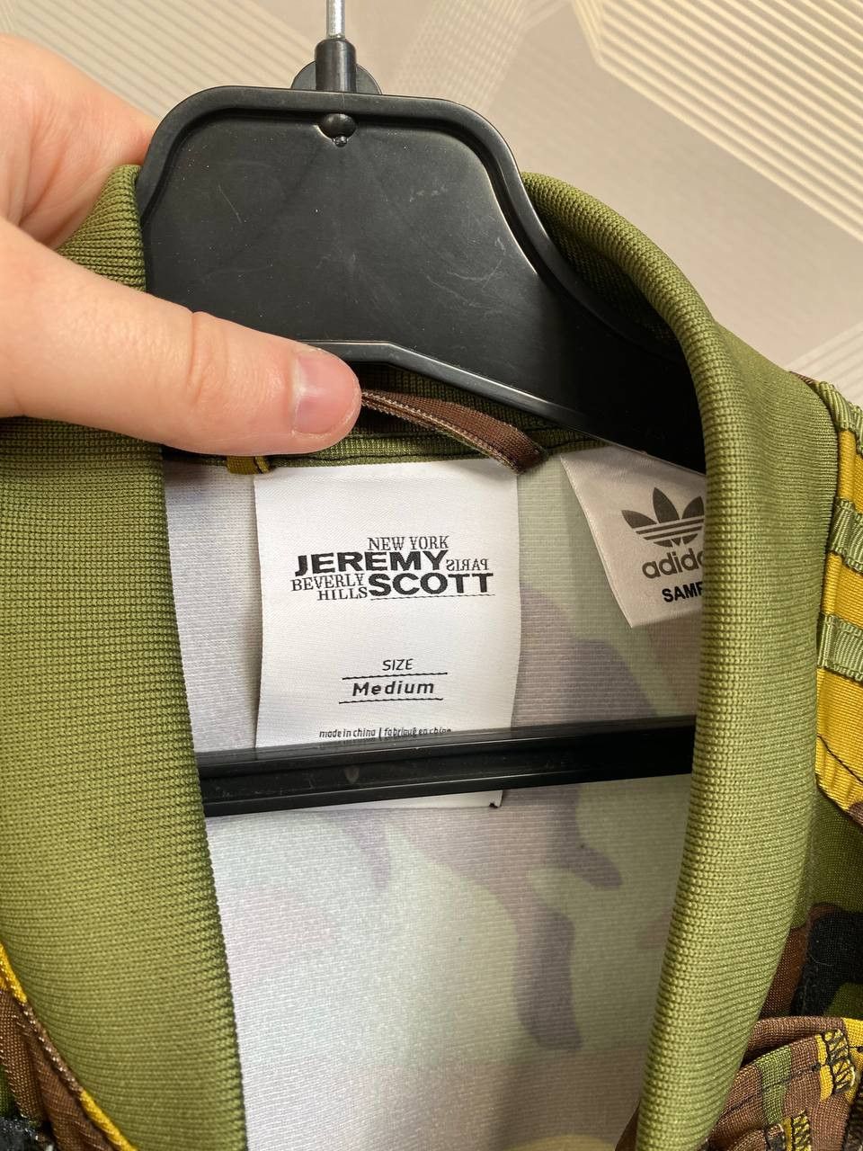 Adidas × Jeremy Scott Very rare vintage 2011 Jeremy Scott & Adidas camo jacket Size US M / EU 48-50 / 2 - 3 Thumbnail