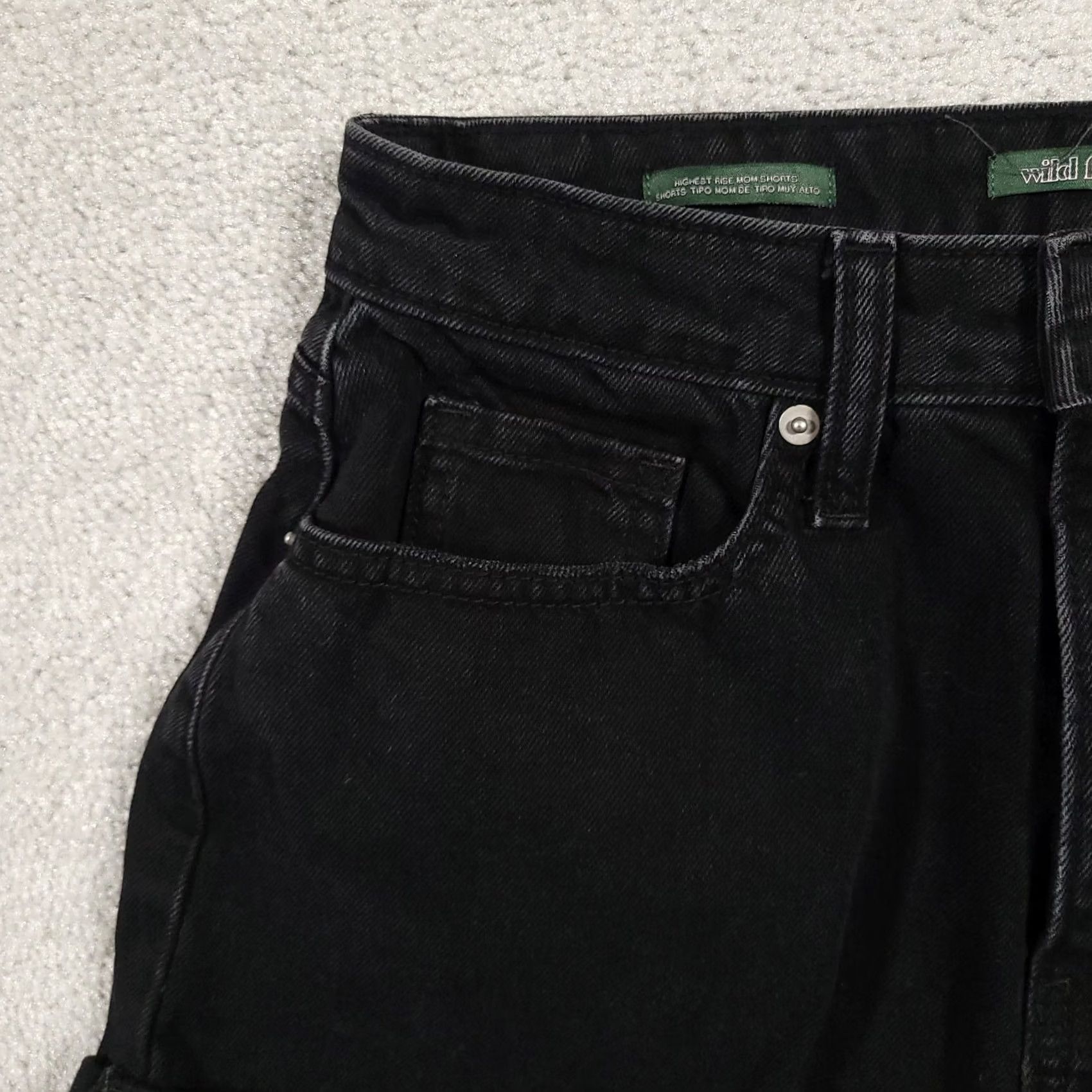 Vintage Wild Fable Jean Shorts Highest Rise Women's Size 8 Black Denim 2" Cuffed High Rise 27in Waist 5-Pocket Shorts Casual Vintage: NoMens Womens Girls Size 30" / US 8 / IT 44 - 4 Thumbnail