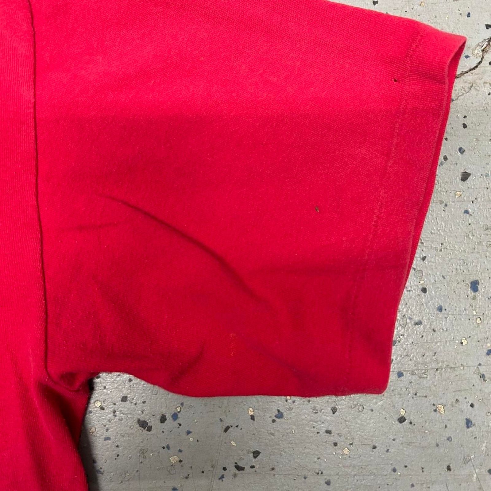 Other VTG Red and yellow Chump graphic t-shirt Size US S / EU 44-46 / 1 - 5 Thumbnail