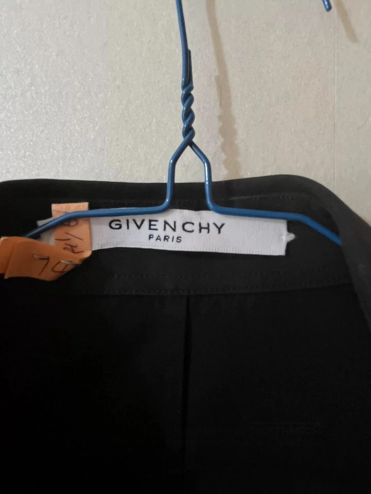 Givenchy Givenchy Men's Black Long-Sleeve Shirt. Size US M / EU 48-50 / 2 - 3 Thumbnail
