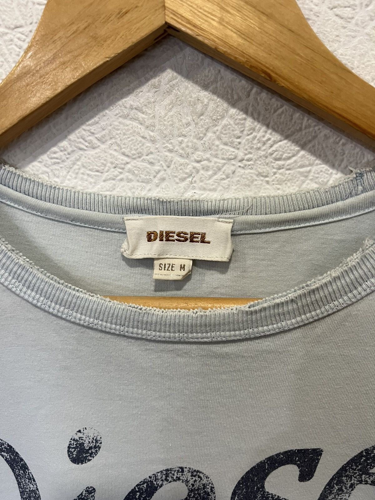 Diesel Diesel Distressed Avant Garde T Shirt Size M / US 6-8 / IT 42-44 - 3 Thumbnail