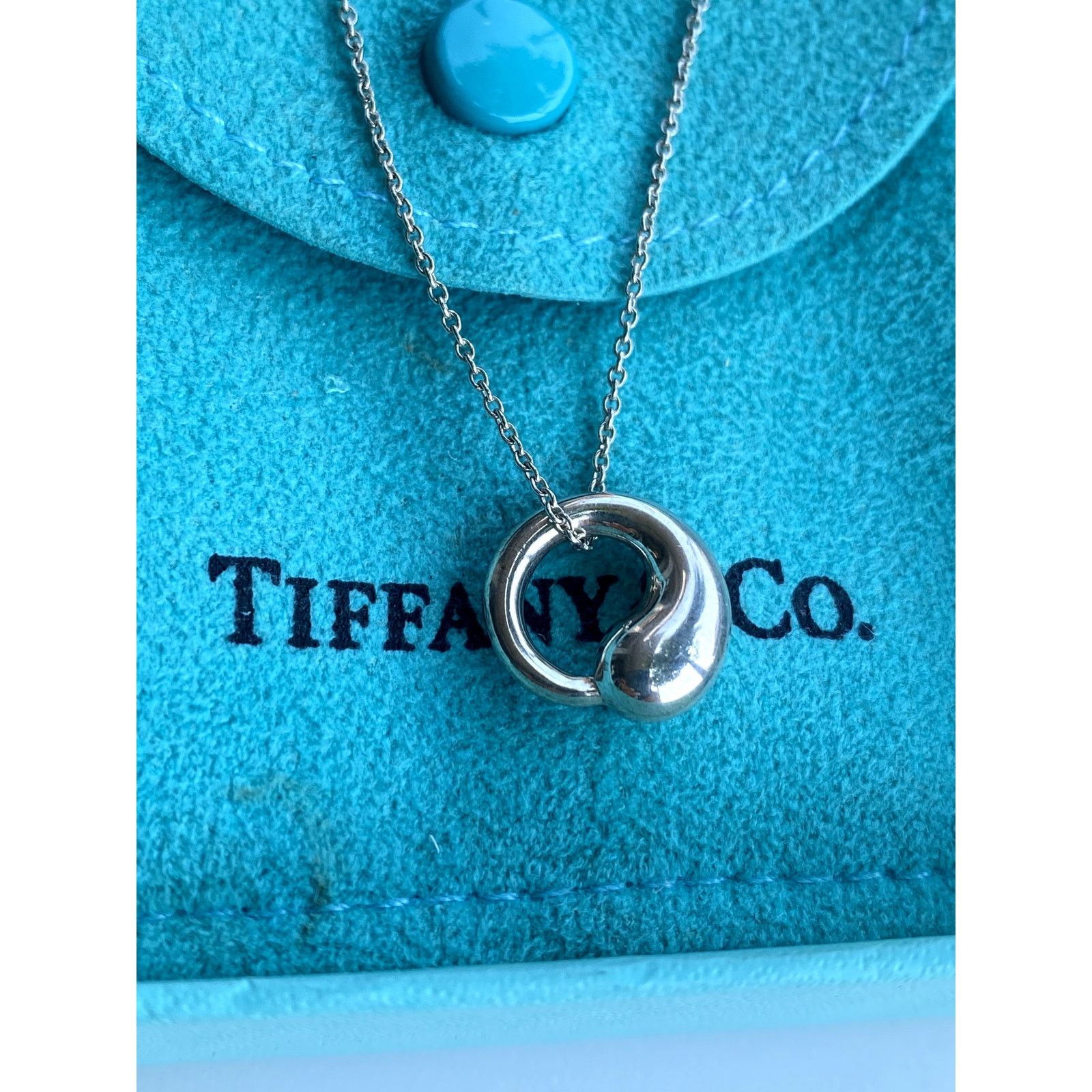 TIFFANY & Co. Eternal Circle Elsa Peretti Necklace 16 Inch