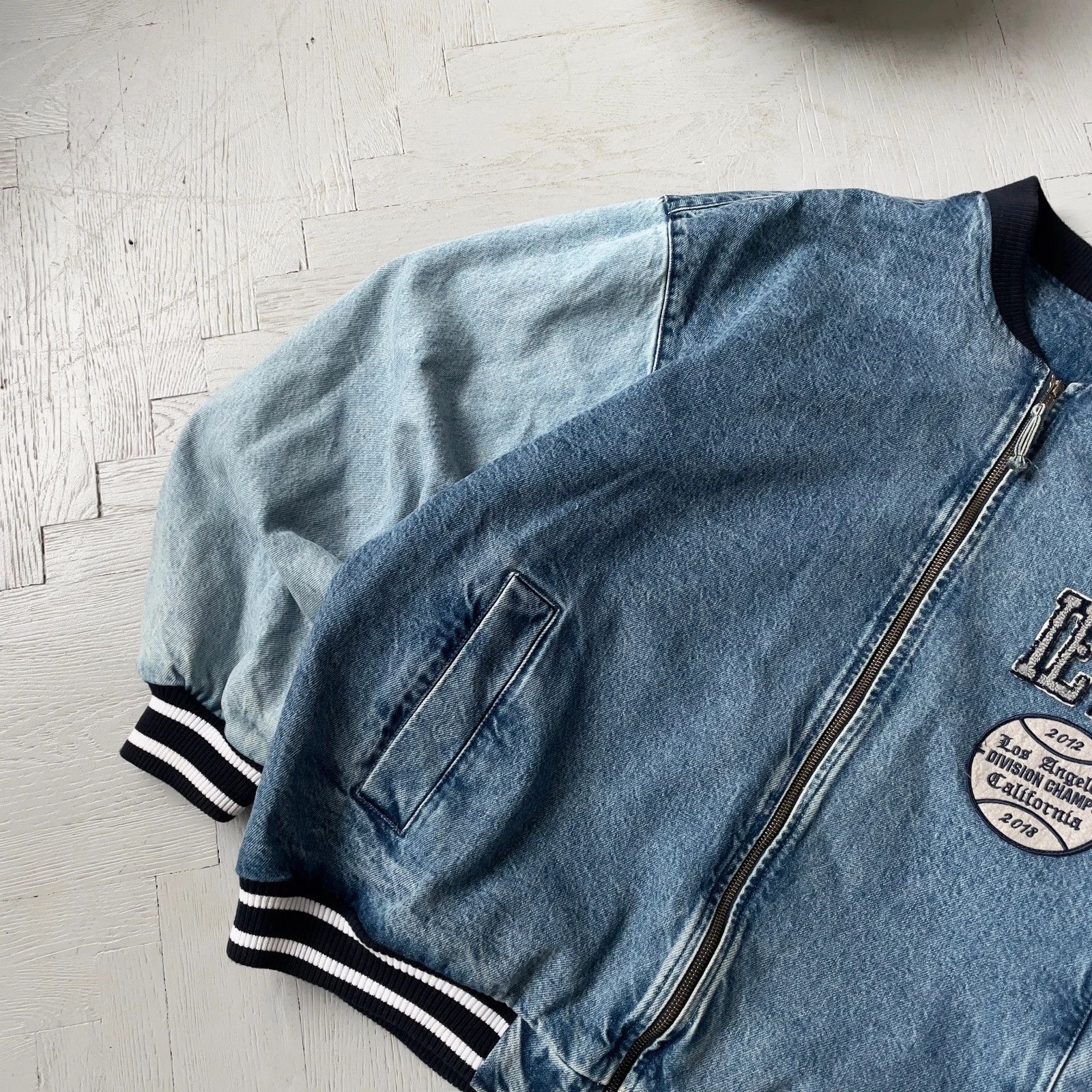 Bdg BDG Oversized Denim Varsity Bomber Jacket Size US L / EU 52-54 / 3 - 2 Thumbnail