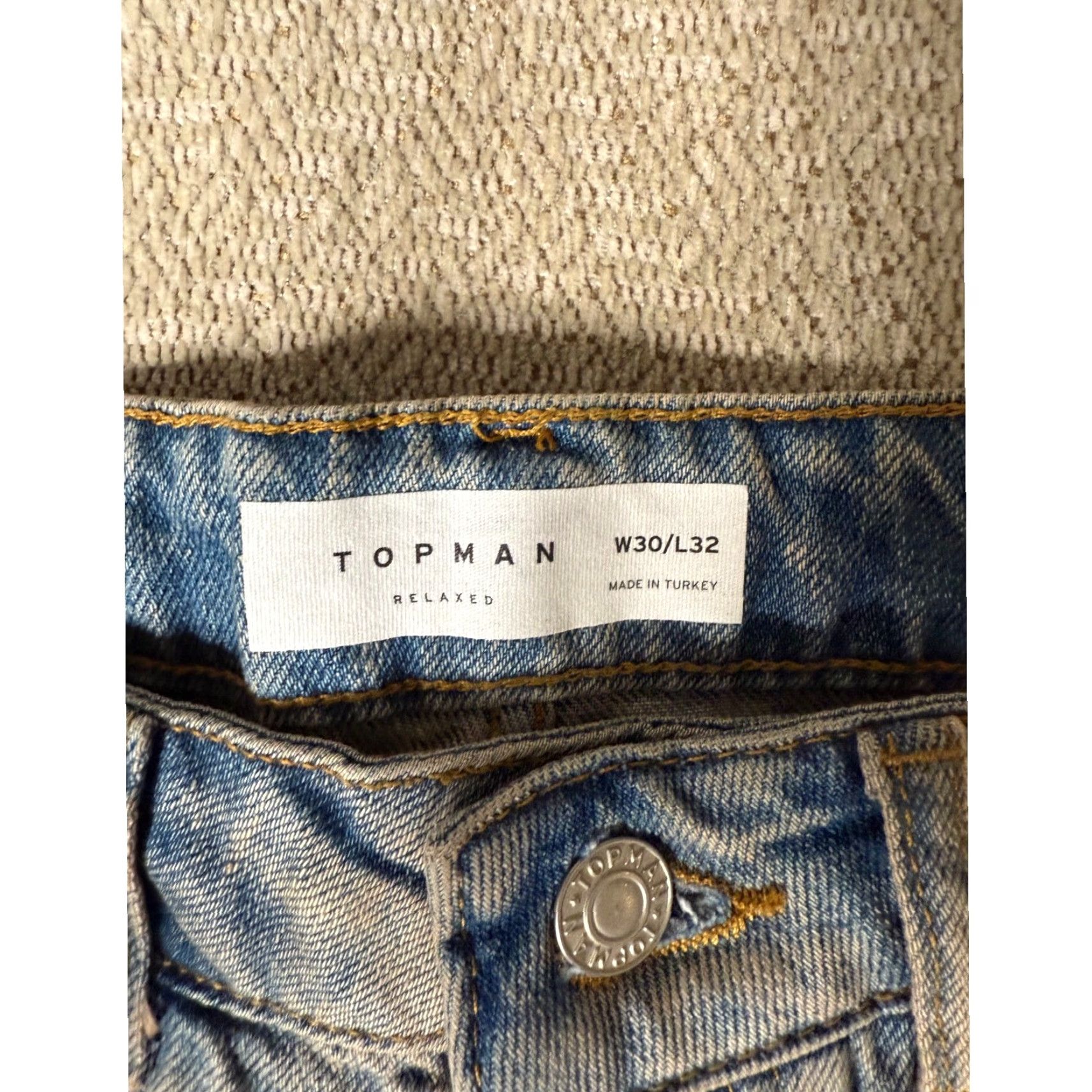 Topman Topman Relaxed Jeans Light Wash Denim Jeans Men W30 L32 Size US 30 / EU 46 - 2 Thumbnail