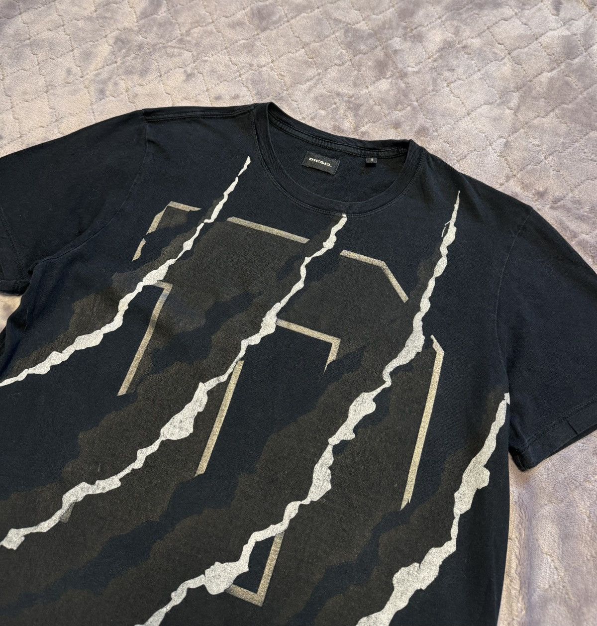 Diesel × Vintage Vintage Diesel Big Logo Tee Shirt Size US S / EU 44-46 / 1 - 4 Thumbnail
