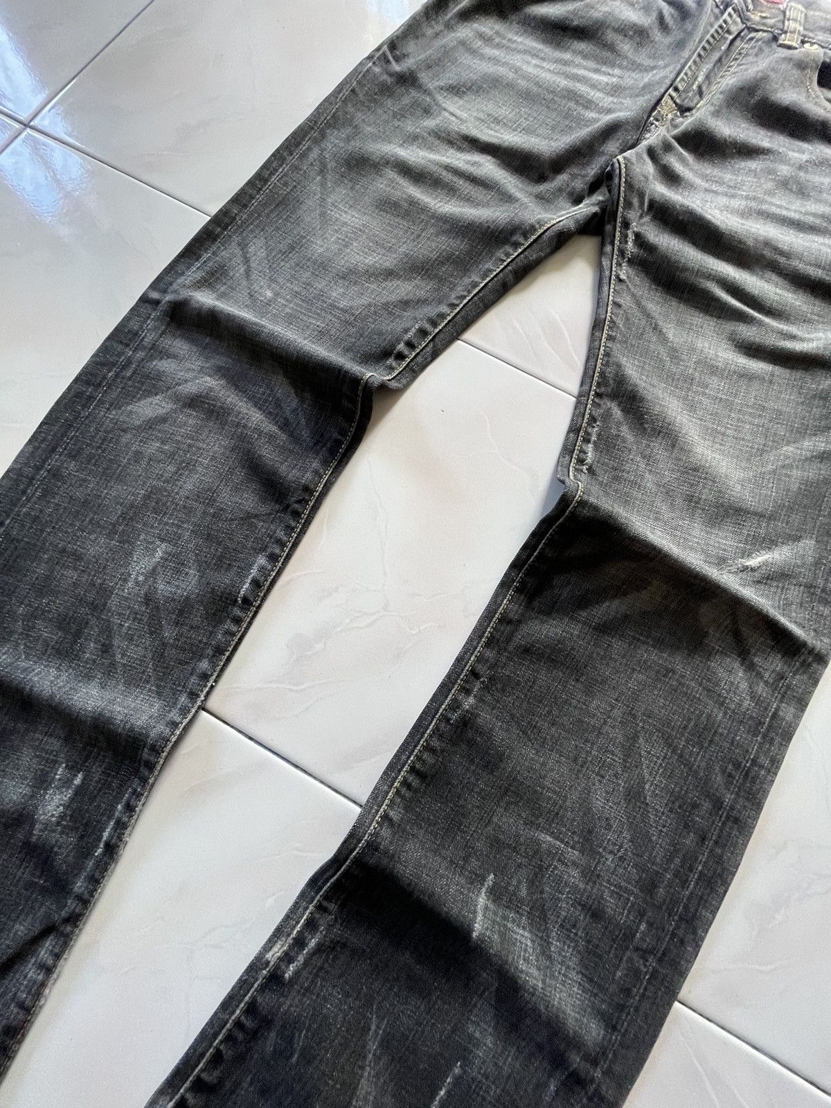 Japanese Brand × LOWBOX × Oni Oniarai Japan Embroidered Oni Japanese Folklore Denim Jeans Size US 30 / EU 46 - 12 Thumbnail