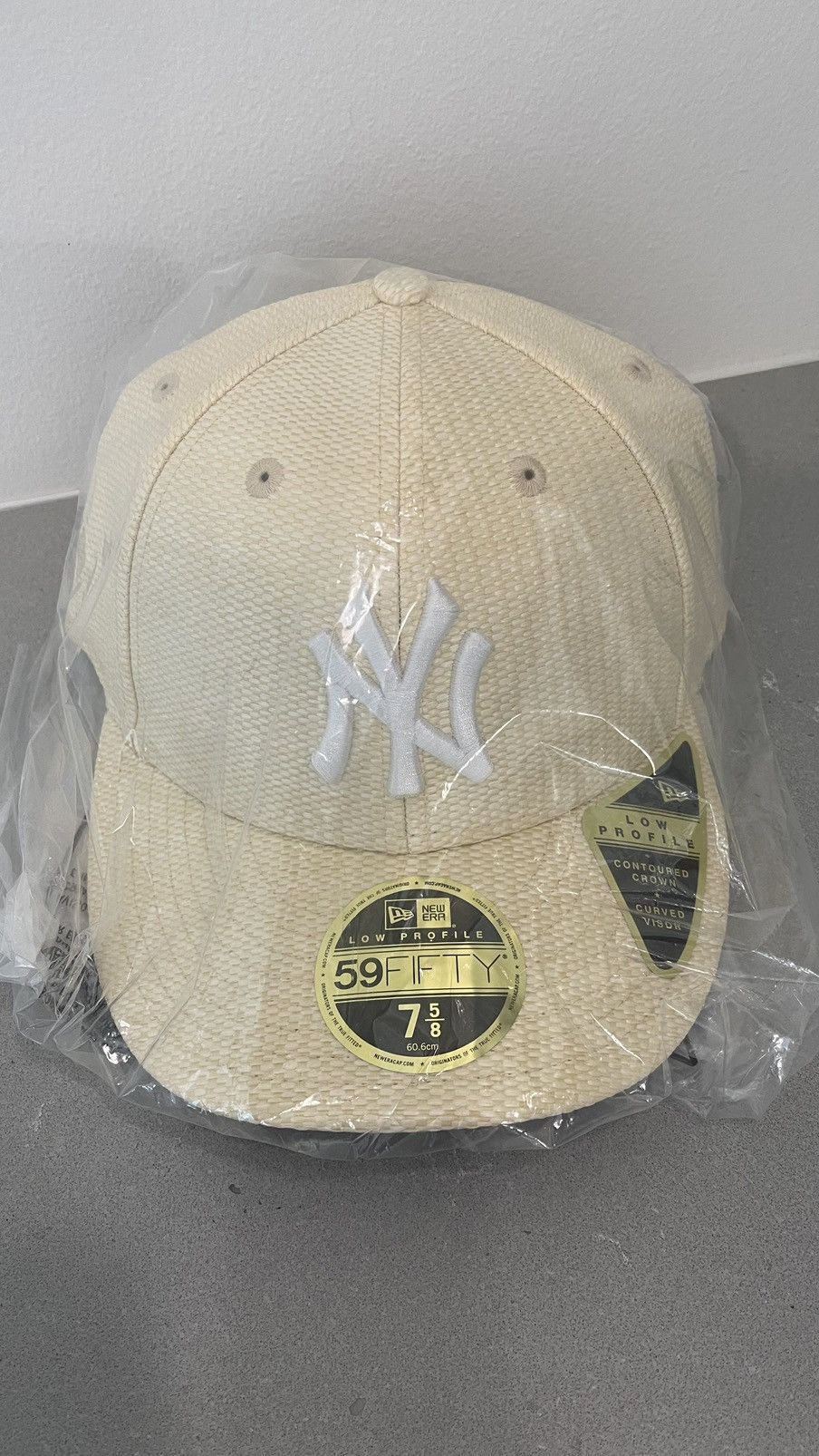 Kith × New Era Sz 7 5/8 Kith New Era New York Yankees Raffia Fitted Cap ...