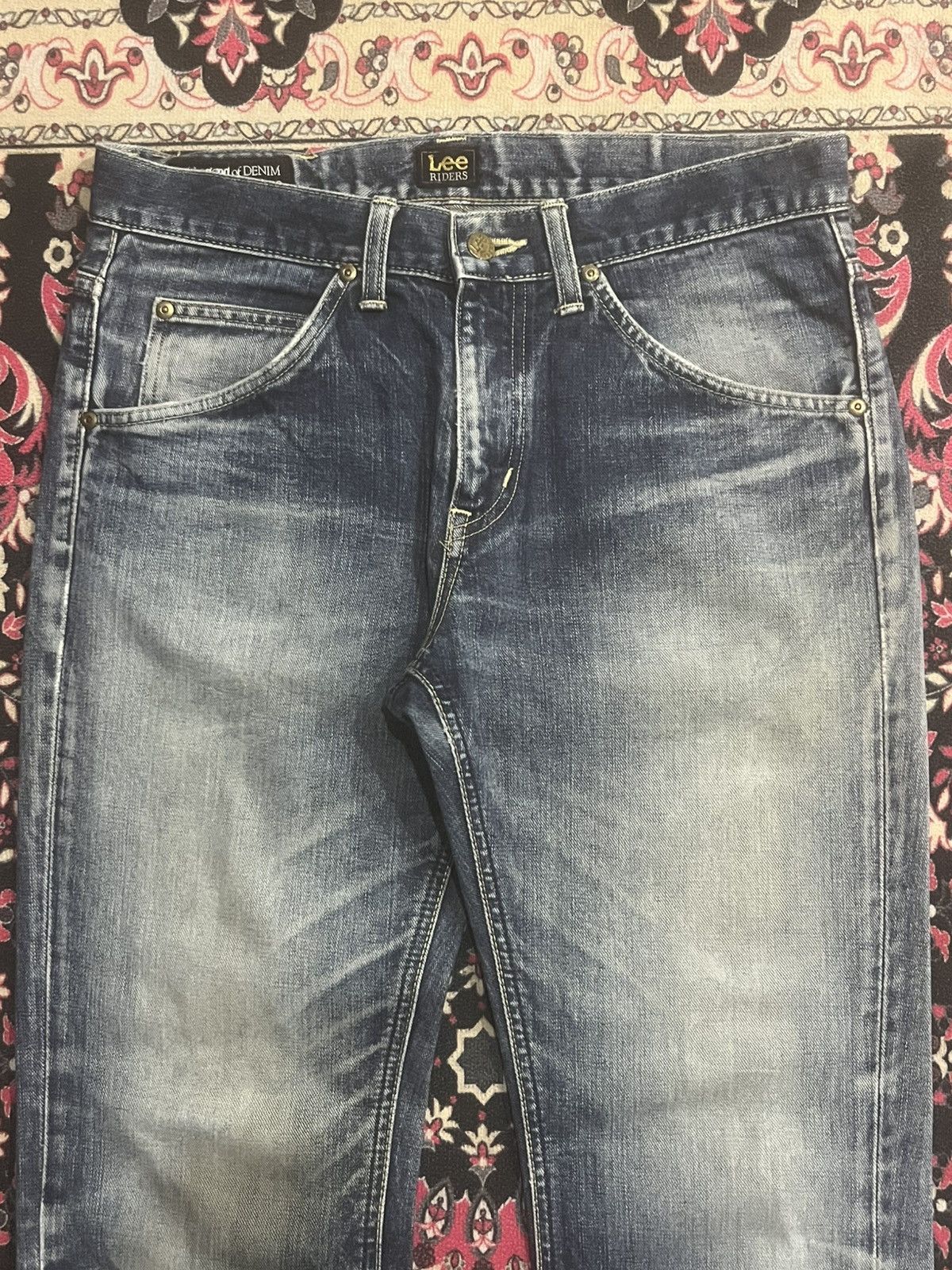 Lee Vintage Japan Lee Rider Blue Faded Wash Distress Flare Jeans Size US 32 / EU 48 - 4 Thumbnail