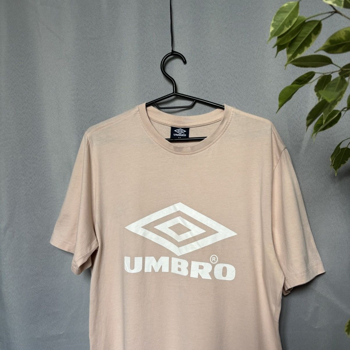 Umbro Umbro t-shirt tee big logo medium sportswear streetwear Size US M / EU 48-50 / 2 - 2 Thumbnail