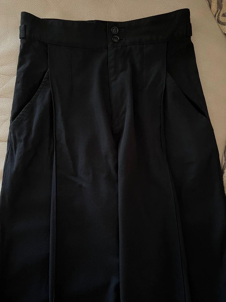 Yohji Yamamoto Yohji Yamamoto size 1 Black wide-leg trousers 2506-Nextarr Size US 28 / EU 44 - 2 Thumbnail