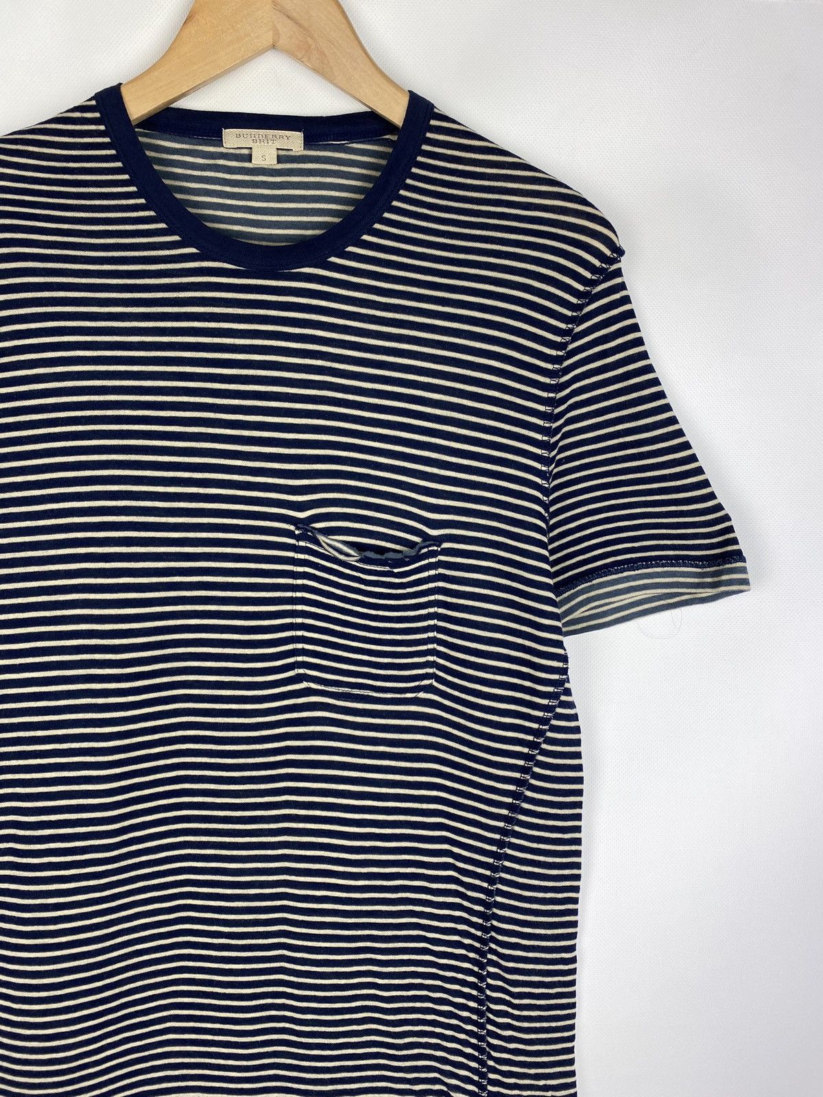 Burberry Burberry Brit men’s striped short sleeve t shirt size S Size US S / EU 44-46 / 1 - 5 Thumbnail