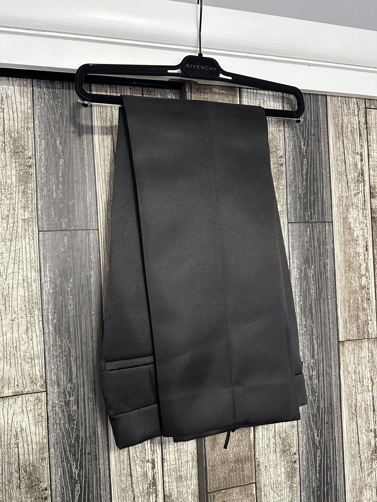 Givenchy Straight-Leg Satin Finish Tailored Trousers Size US 30 / EU 46 - 6 Thumbnail