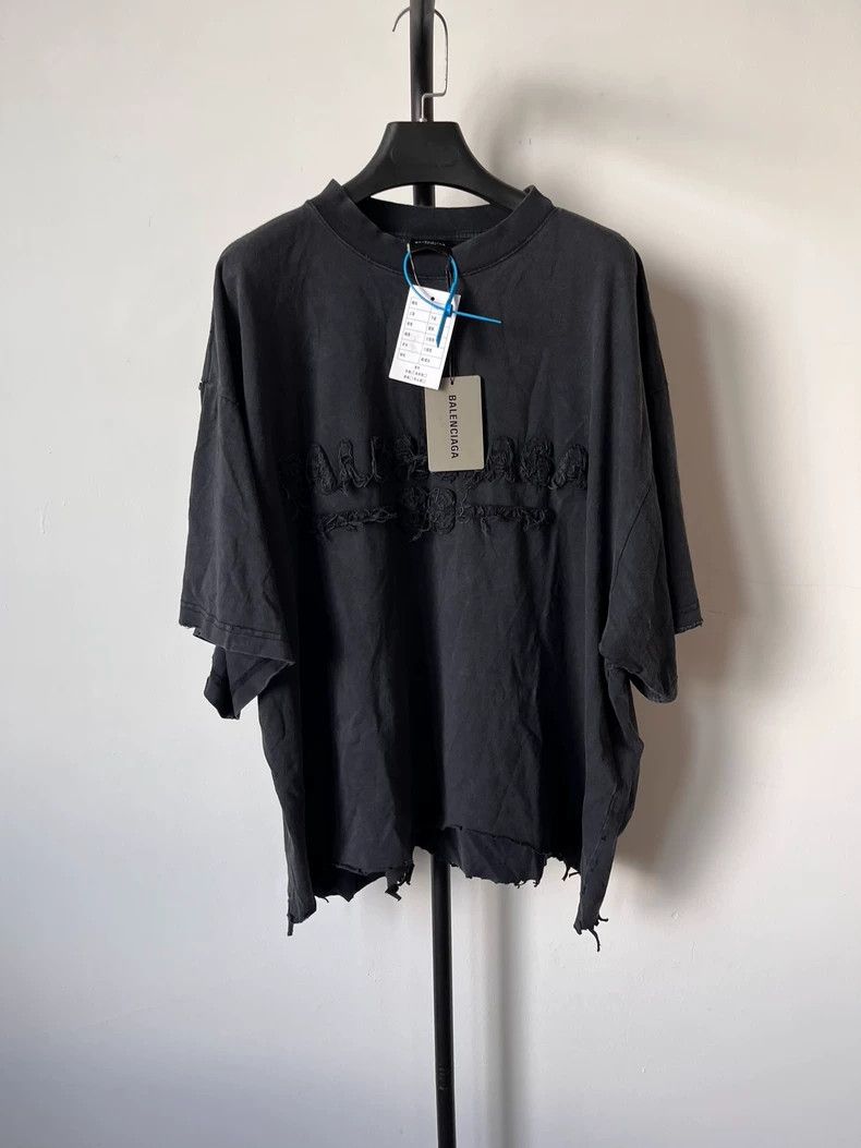 Balenciaga Balenciaga Patch Short Sleeve Size US L / EU 52-54 / 3 - 1 Thumbnail