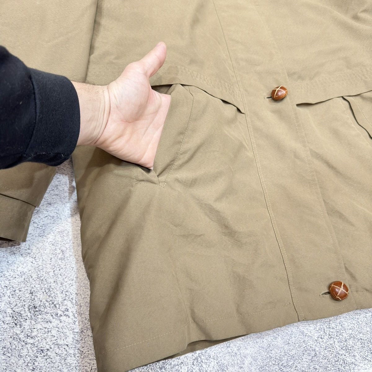 Burberry × Designer × Vintage Vintage Burberrys Womens Parka Natural Fur 44size XL Size L / US 10 / IT 46 - 8 Thumbnail