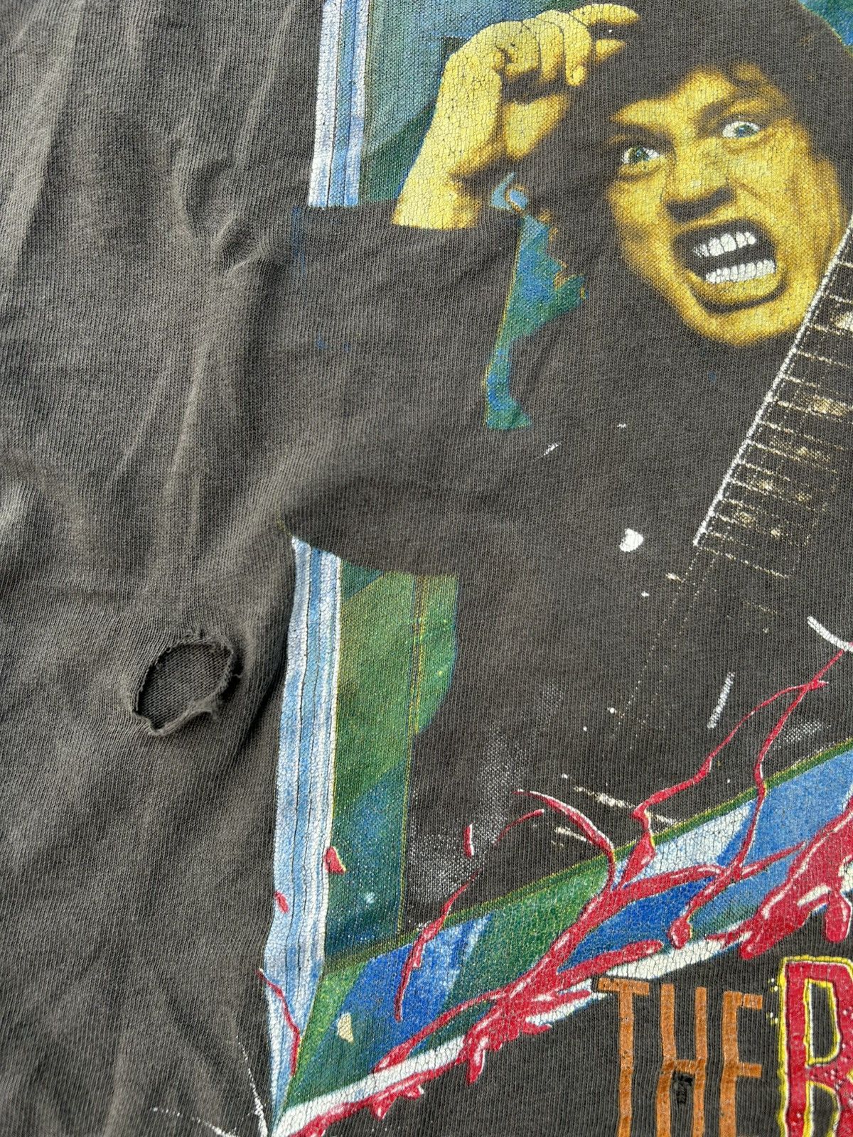 Band Tees 80s' THRASHED VINTAGE ACDC BAND SUNFADED REPAIR ALTE SHIRT Size US S / EU 44-46 / 1 - 18 Thumbnail