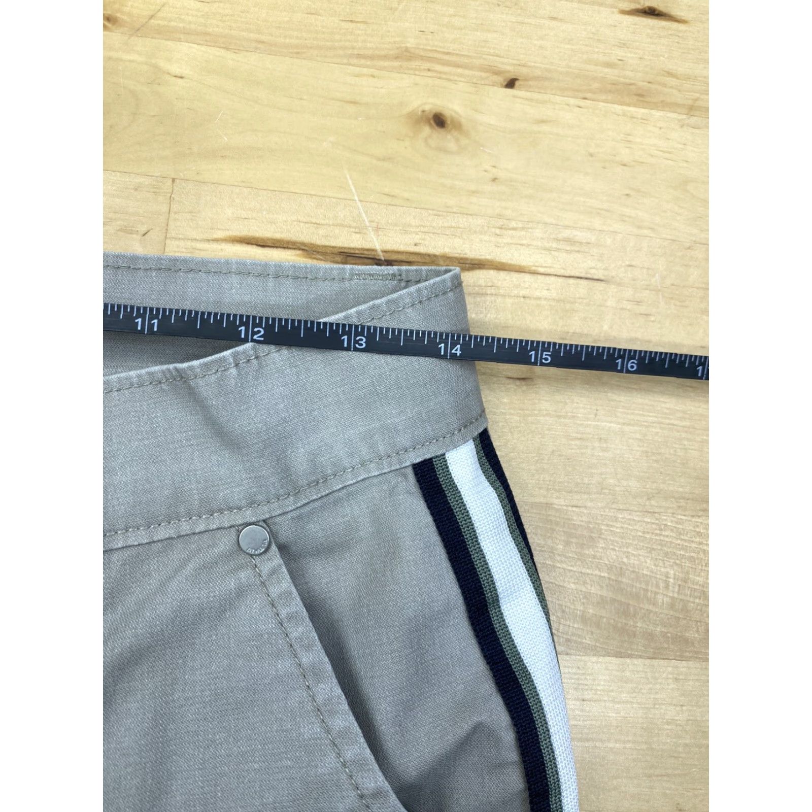 Athleta Athleta Pants Summit Cargo Beige Stripe Size 2 Casual Size 26" / US 2 / IT 38 - 6 Thumbnail