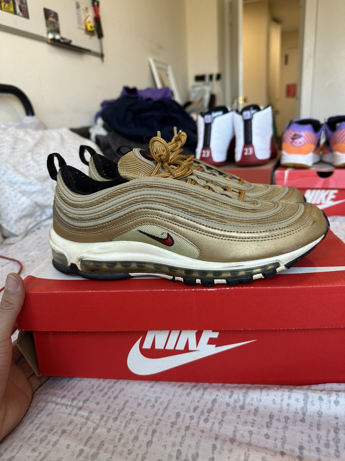 Nike AIR MAX 97 METALLIC GOLD 2017 Size US 9.5 / EU 42-43 - 5 Thumbnail