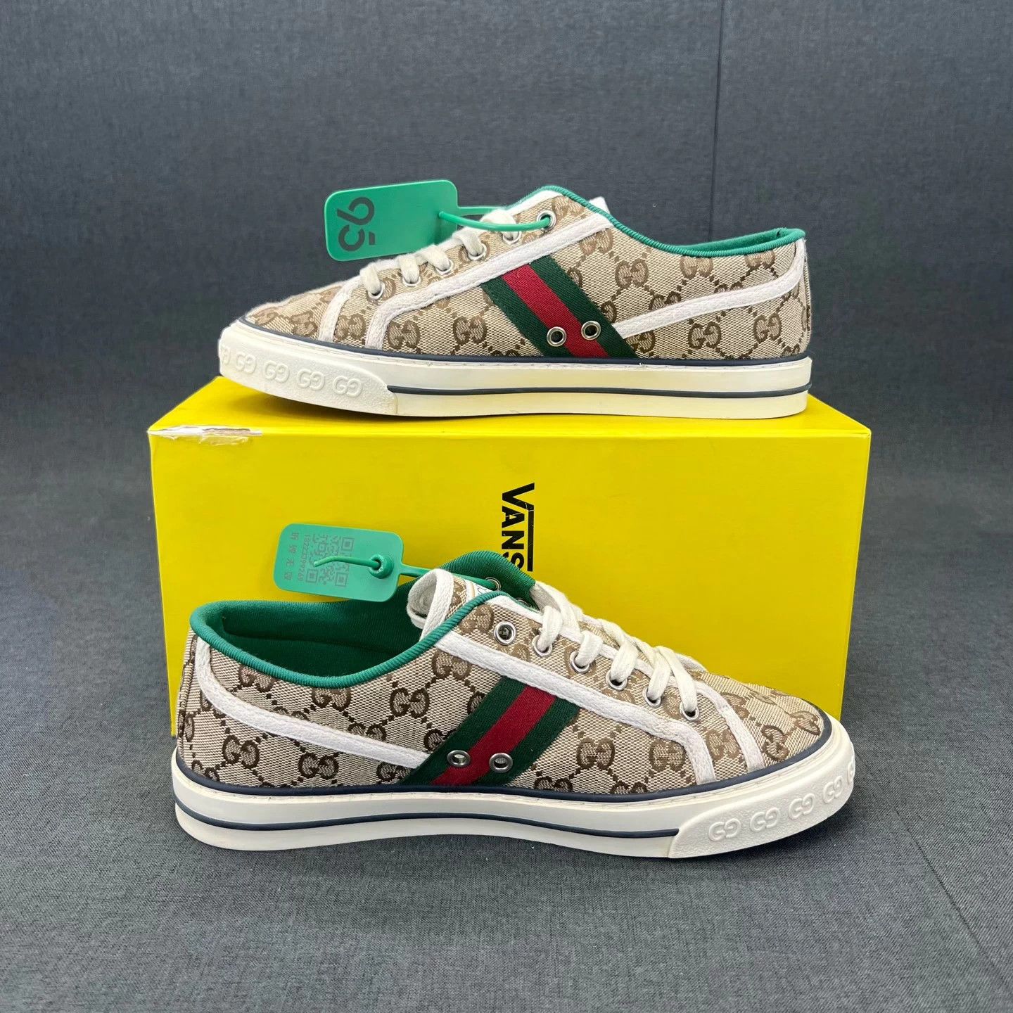 Gucci Gucci 1977 Ebony All Over Print Size 40 New Size US 7 / EU 40 - 3 Thumbnail