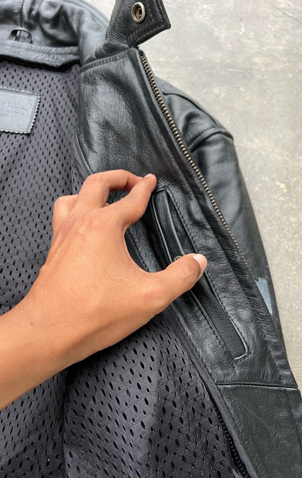 Ducati × Kadoya 🔥RARE🔥 DUCATI ITALY BY KADOYA GENUINE LEATHER RAIDER JACKET Size US M / EU 48-50 / 2 - 20 Thumbnail