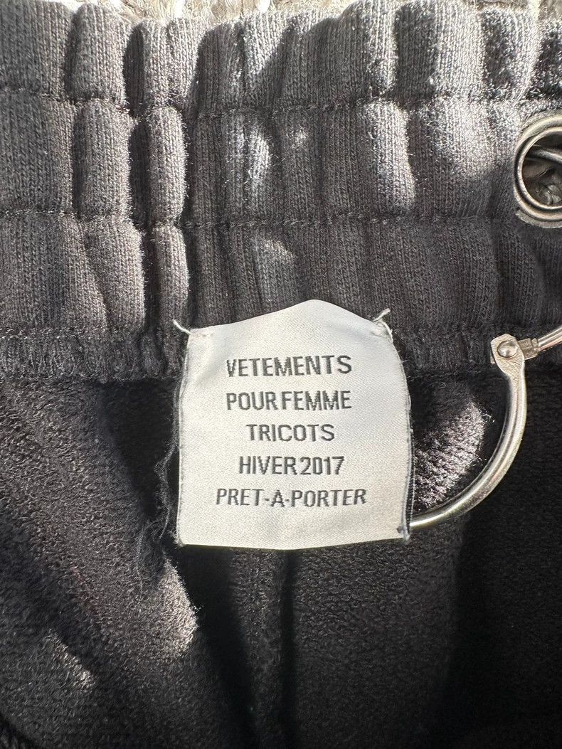 Vetements Vetements SizeM AW16 Hoodie Dress with Five-pointed Star Dr Size M / US 6-8 / IT 42-44 - 3 Thumbnail