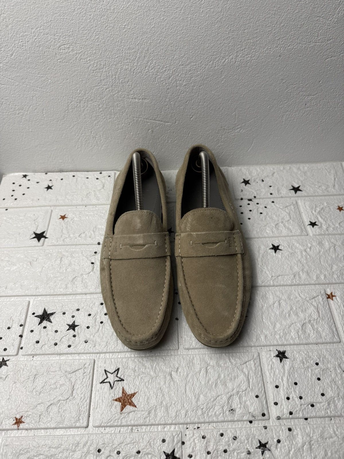 Hugo Boss HUGO BOSS US7 UK6.5 EUR41.5 Suede Shoes Men Beige Size US 7 / EU 40 - 5 Thumbnail