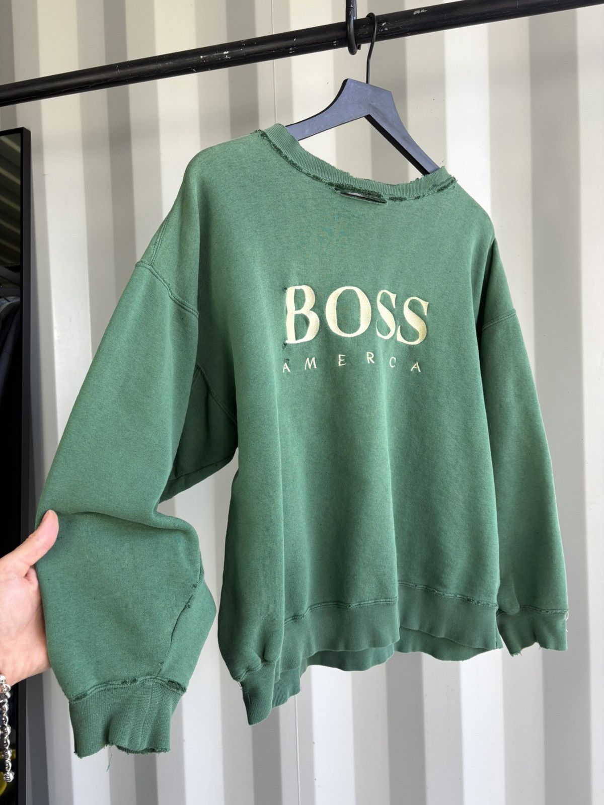 Vintage Thrashed Boss Distressed Sun Faded Sweatshirt ERD Grunge Size US M / EU 48-50 / 2 - 1 Thumbnail