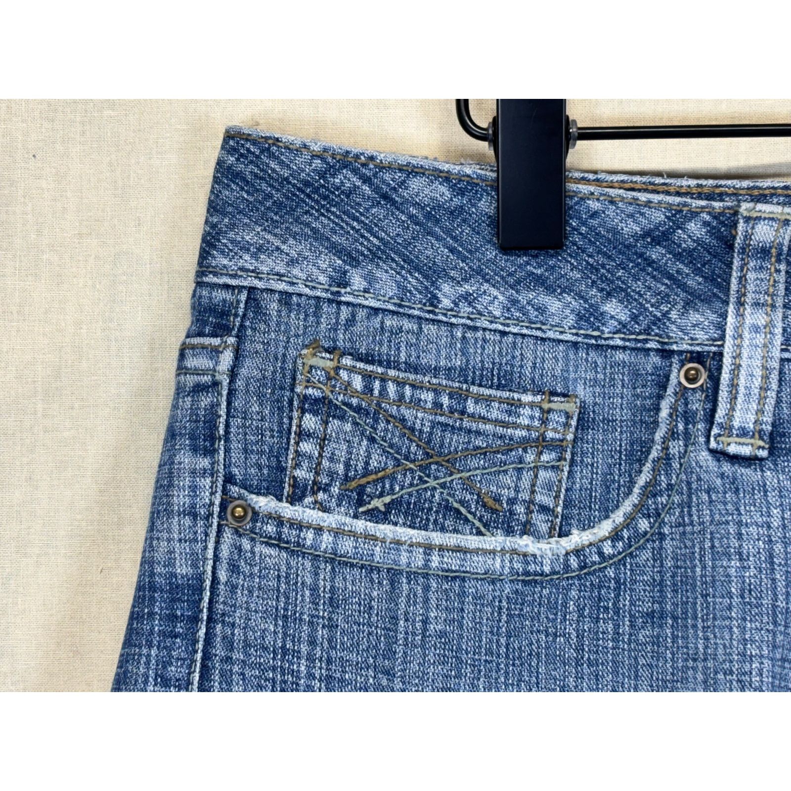 The Unbranded Brand d jeans Bootcut Jeans Blue Denim Floral Embroidered Flare Size 34" / US 12 / IT 48 - 10 Thumbnail