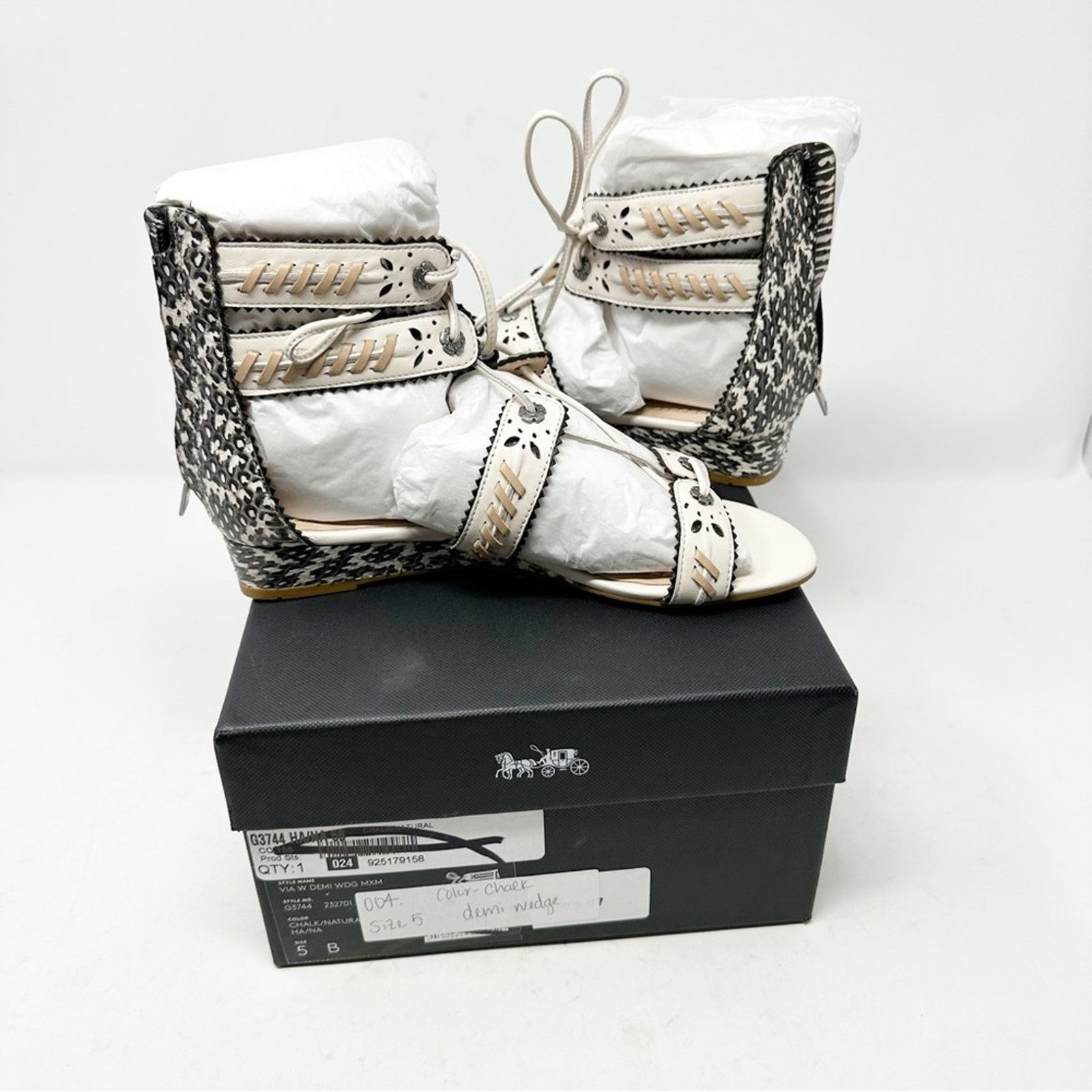 Coach COACH Via Demi Wedge Sandals Chalk NWT in Size 5 Size US 5 / IT 35 - 1 Thumbnail