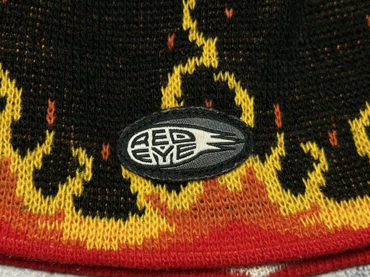 Vintage Vintage Red Eye Flame Fire Skate Beanie Hat Size ONE SIZE - 4 Thumbnail