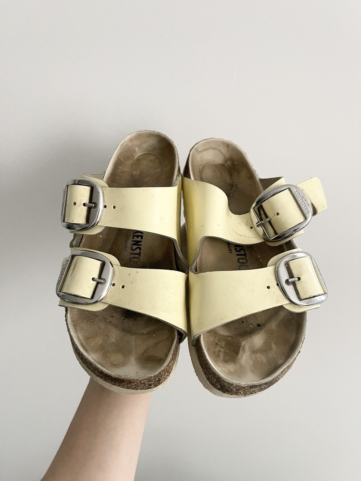Birkenstock STEAL! Birkenstock Arizona Big Buckle Size US 5.5 / EU 38 - 4 Thumbnail