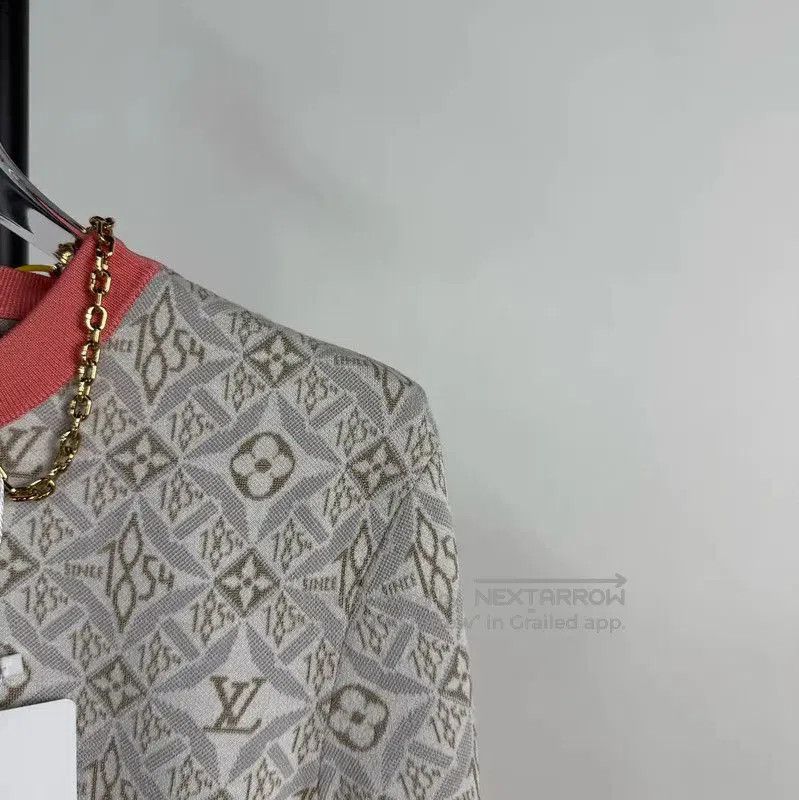 Louis Vuitton Louis Vuitton Color Block Knitted Sweater . Size XS / US 0-2 / IT 36-38 - 4 Thumbnail