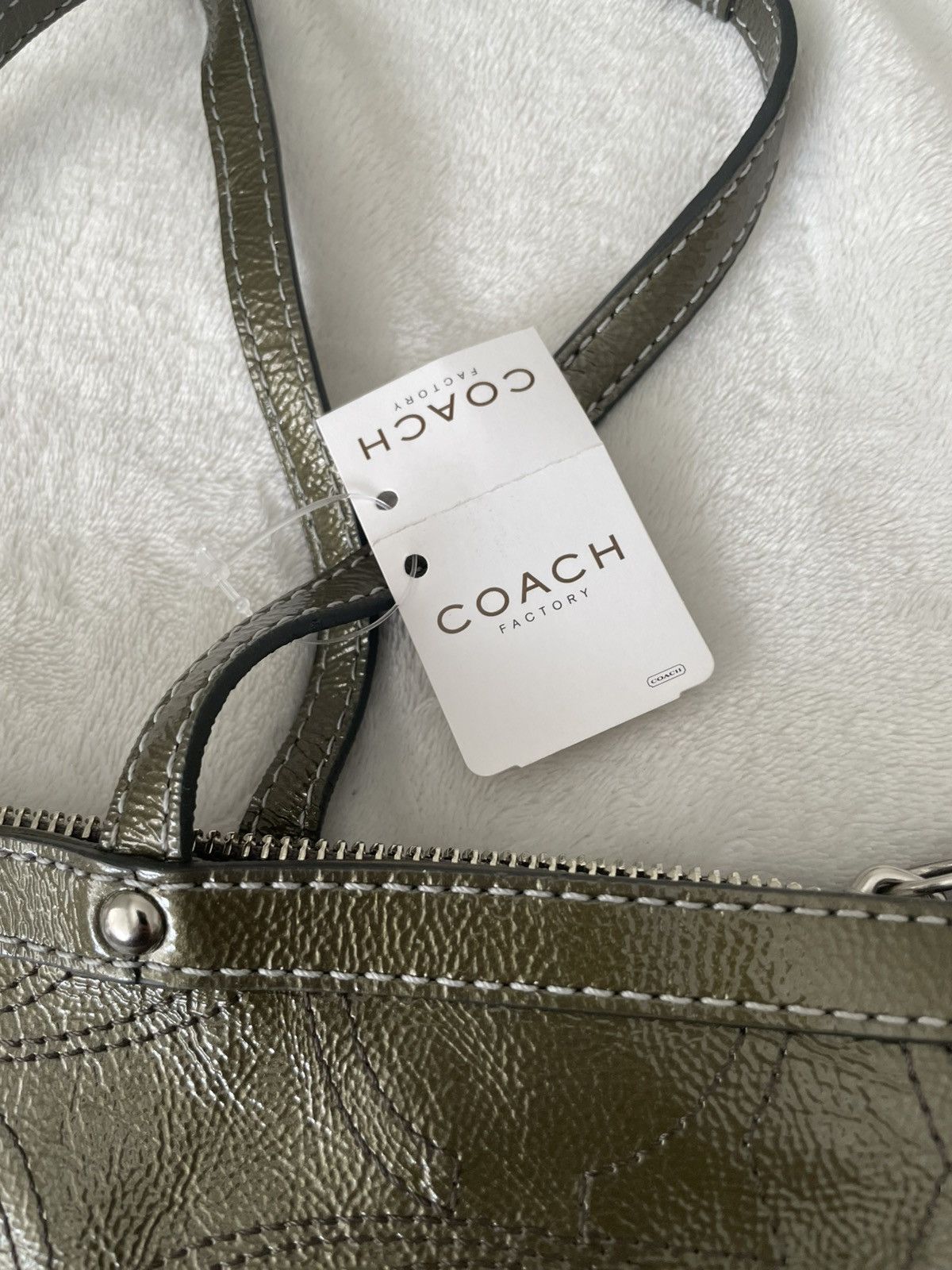 Coach Coach Patent Leather Bag Size ONE SIZE - 4 Thumbnail