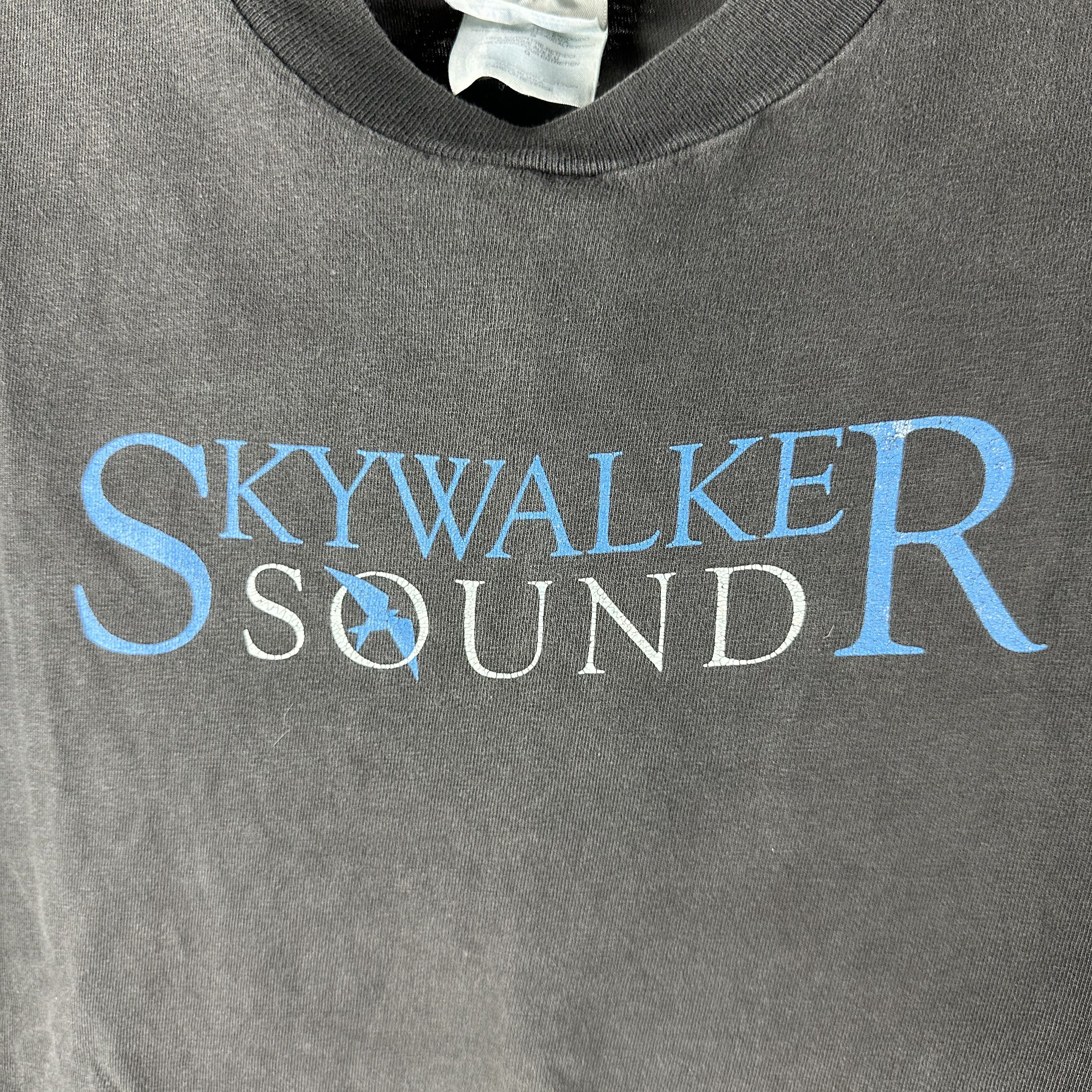 Vintage ​​​​Vintage 90s Luke Skywalker Sound Star Wars Movie T-shirt Size US L / EU 52-54 / 3 - 2 Thumbnail