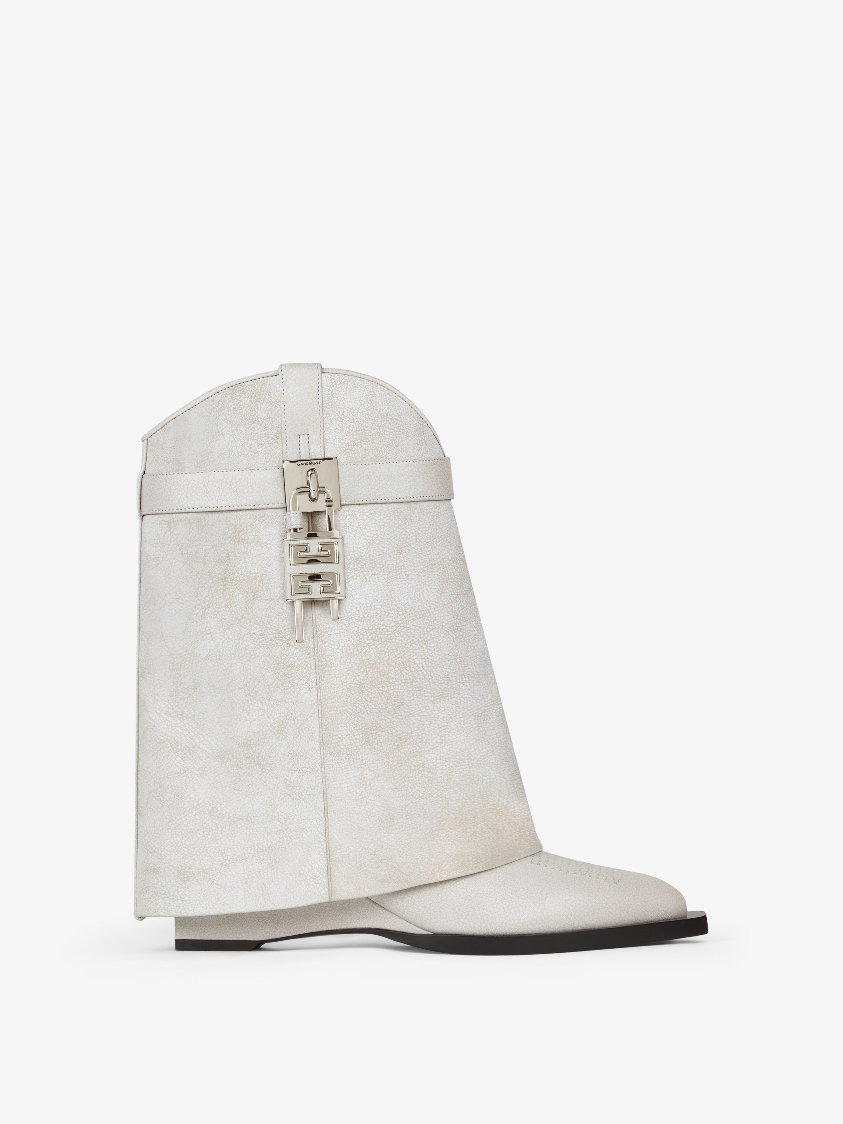 o1w1db10525 Shark Lock Cowboy Ankle Boots in White