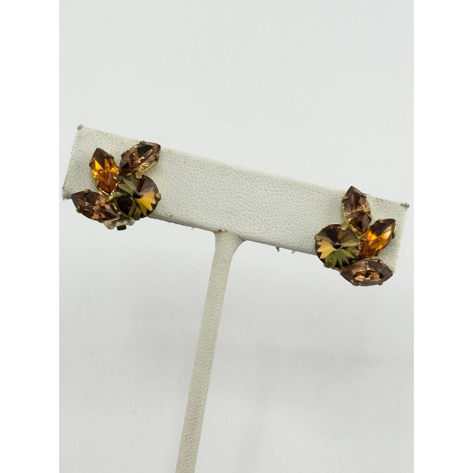 Vintage Vintage made in Austria brown rhinestone clip on earrings Size ONE SIZE - 2 Thumbnail