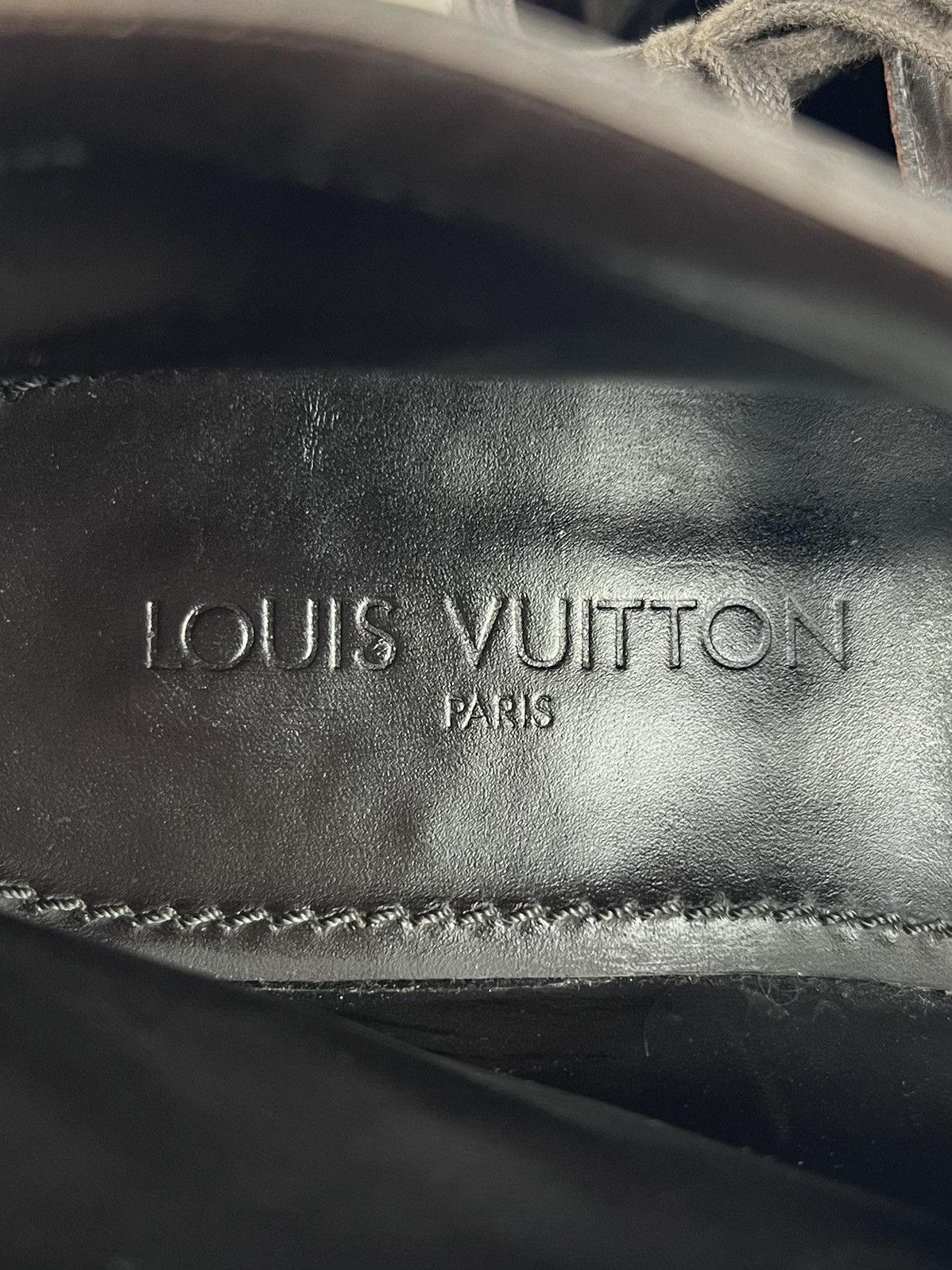 Louis Vuitton LOUIS VUITTON Boots Chukka Suede Leather Lace Up Shoes Logo Size US 8.5 / EU 41-42 - 16 Thumbnail
