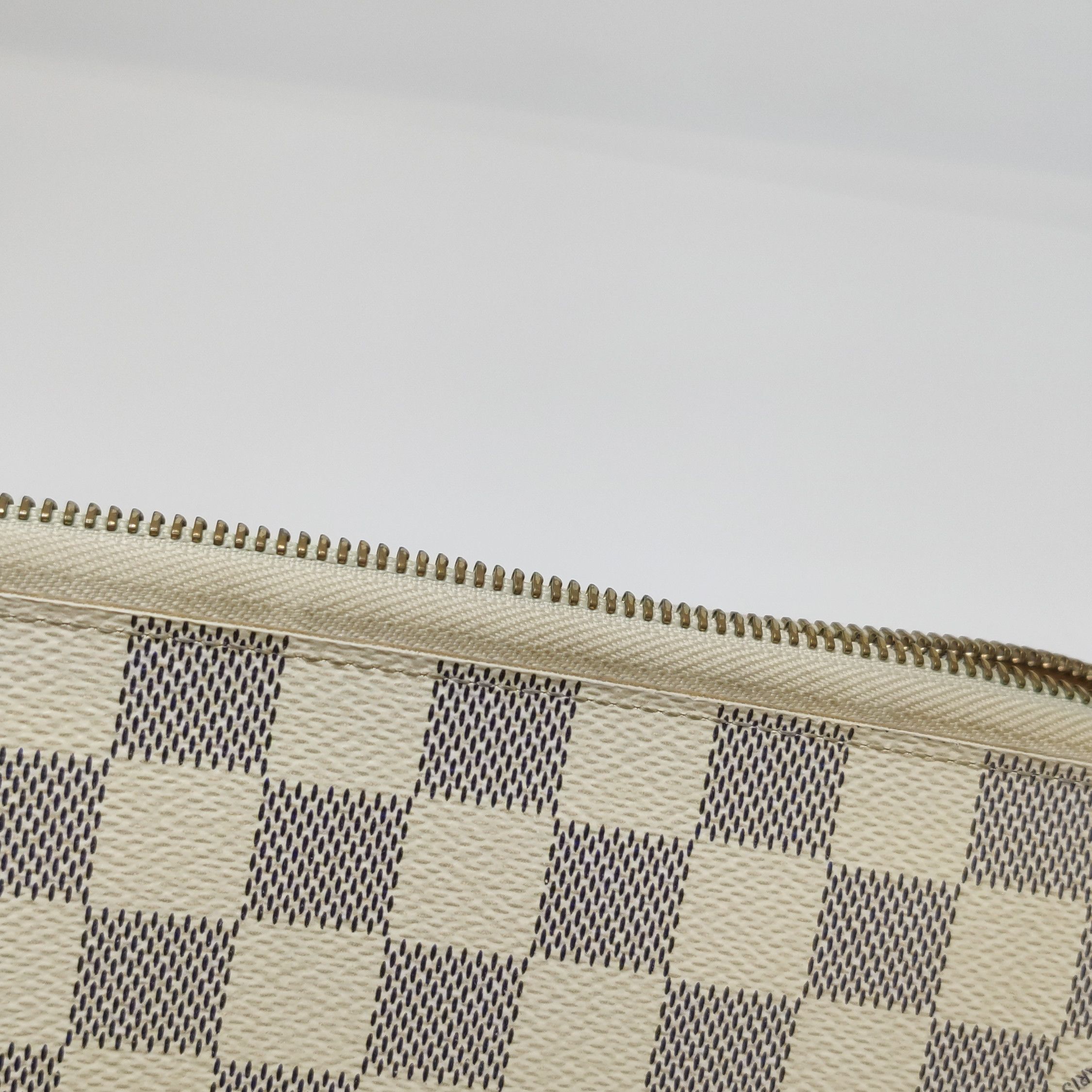 Louis Vuitton Louis Vuitton (LV) Zippy Checkerboard Zipper Clutch -y2506 Size ONE SIZE - 7 Thumbnail
