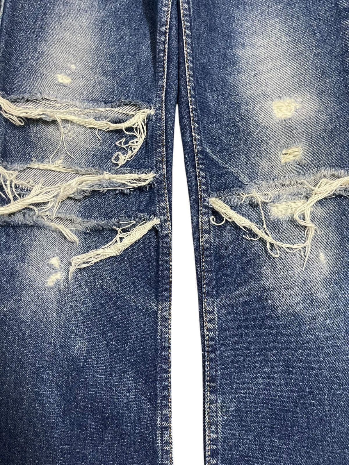 Levi's Vintage 80s Levis 517 Blue Wash Distressed Bootcut Jeans Size US 28 / EU 44 - 7 Thumbnail