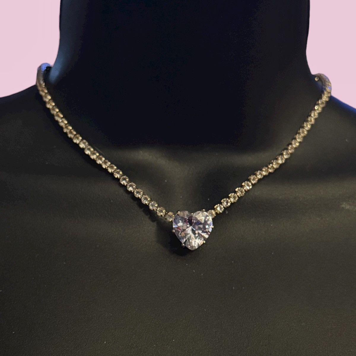 Other Gold tone clear rhinestone heart tennis necklace Size ONE SIZE - 1 Thumbnail