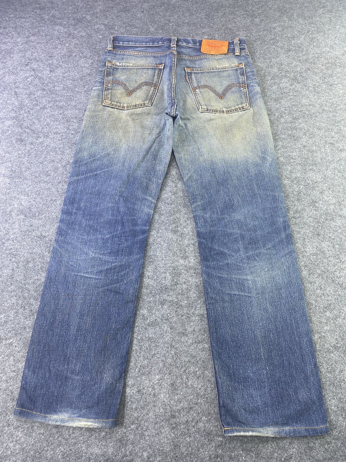 Jean × Levi's × Vintage VINTAGE CLASSIC LEVIS 502 DISTRESS BLUE WASH JEANS - J907 Size US 33 - 4 Thumbnail